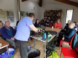 volunteers-learn-to-make-hanging-baskets.jpg