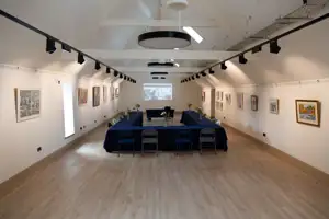 gallery-meeting-set-up-1-scaled.jpg