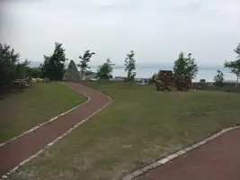 paths-lined-with-recycled-stone-from-site.jpg