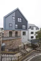 190218_trail_architects_rainings_stairs_003.jpg