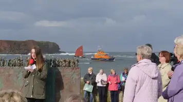 widows---bairns-sculpture--eyemouth--berwickshire-4-with-descendents--the-good-hope-and-the-lifeboat.jpg