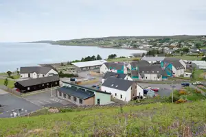 gairloch-achtercairn-whole-site-01---credit-rupert-shanks-photography-min.jpg